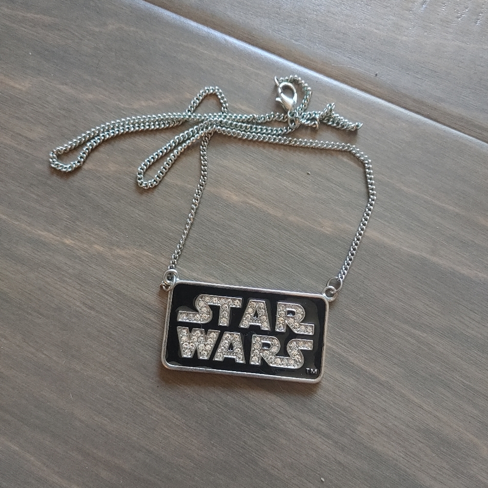 🌸3/$25🌸 Star Wars Necklace